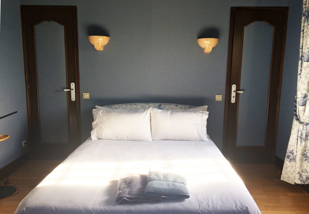 Domaine de Pessel retreats Bedroom in La Tour Pessel